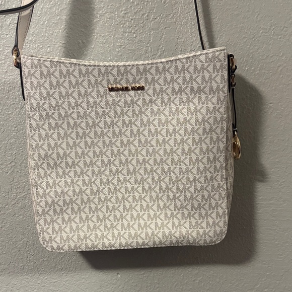 Michael Kors Handbags - Michael Kors Cream/Gray Signature MK Crossbody Bag